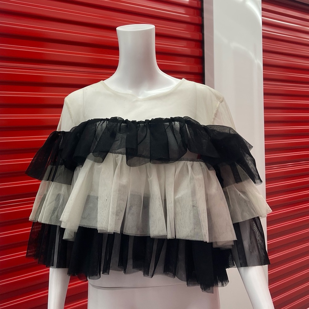 Kaktus Black and White Layered Ruffle Top